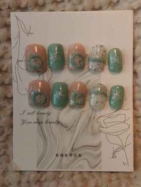 Size Large Nubbie 1.5 Mint Green & Nude Speckled Press-On Nail Set 💅